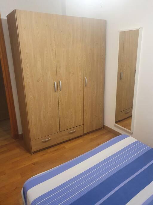 4F, Aire Acondic, 80M2, 2 Dormitorios, 4 Huespedes, Wifi Gratis Ла-Линеа-де-ла-Консепсьон Экстерьер фото