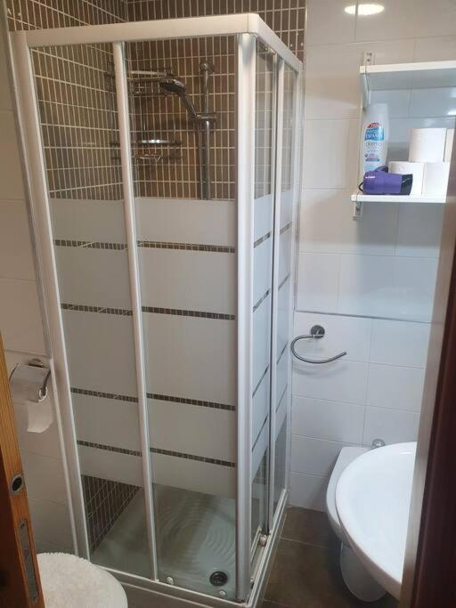 4F, Aire Acondic, 80M2, 2 Dormitorios, 4 Huespedes, Wifi Gratis Ла-Линеа-де-ла-Консепсьон Экстерьер фото